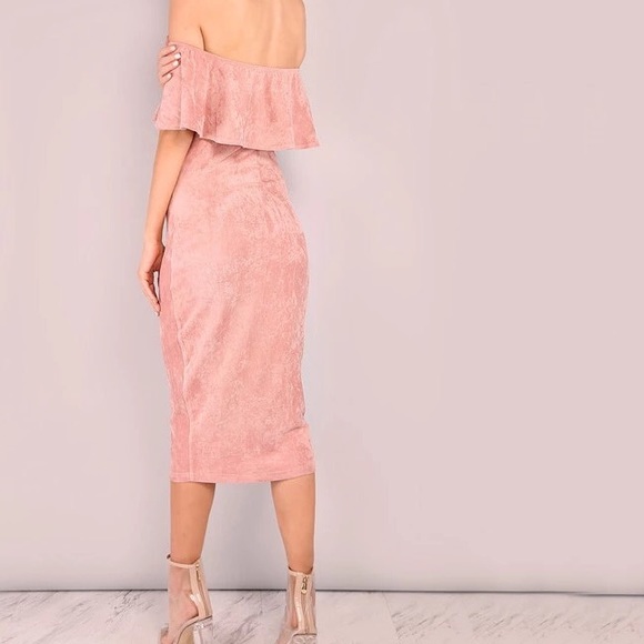 🌿RESTOCK! Blush Faux Suede Off Shoulder Bodycon🌿 - Picture 3 of 7