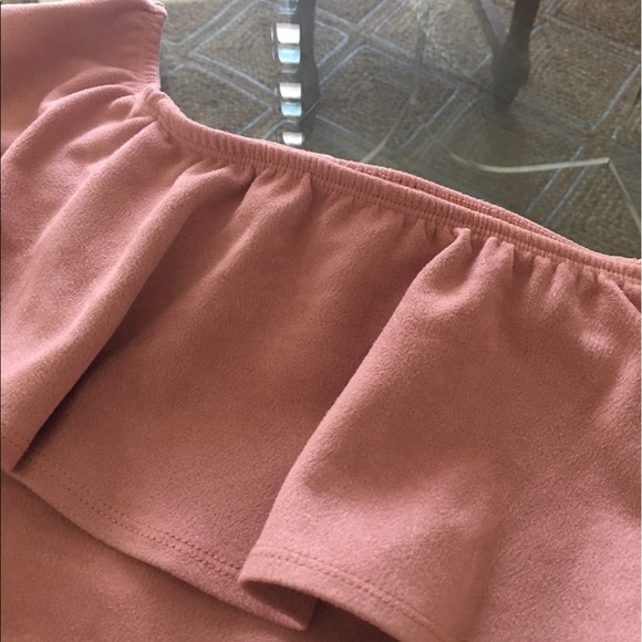 🌿RESTOCK! Blush Faux Suede Off Shoulder Bodycon🌿 - Picture 5 of 7