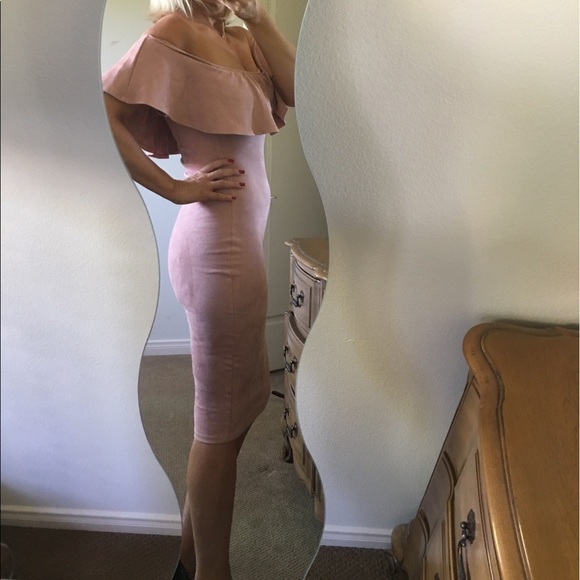 🌿RESTOCK! Blush Faux Suede Off Shoulder Bodycon🌿 - Picture 6 of 7