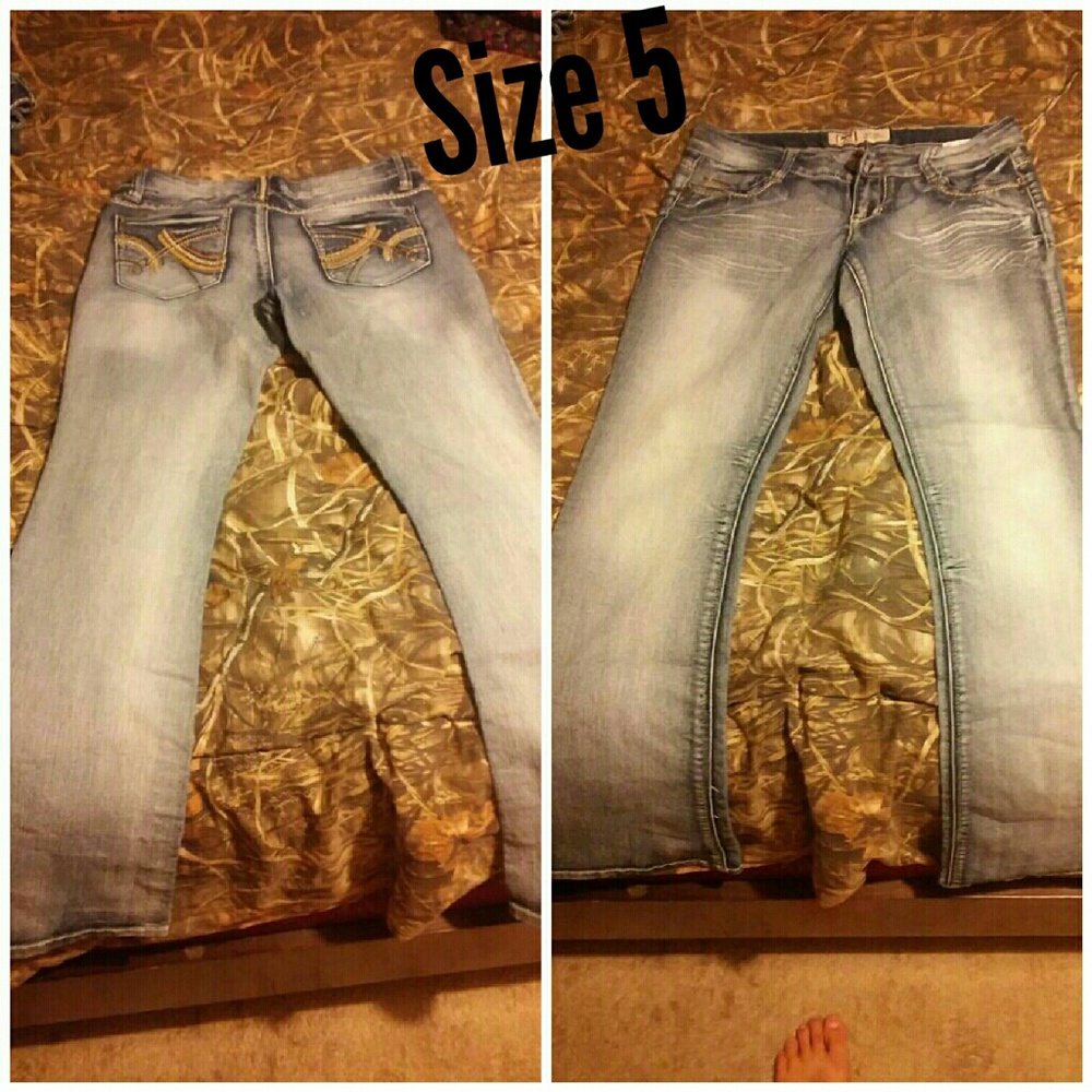 Jeans