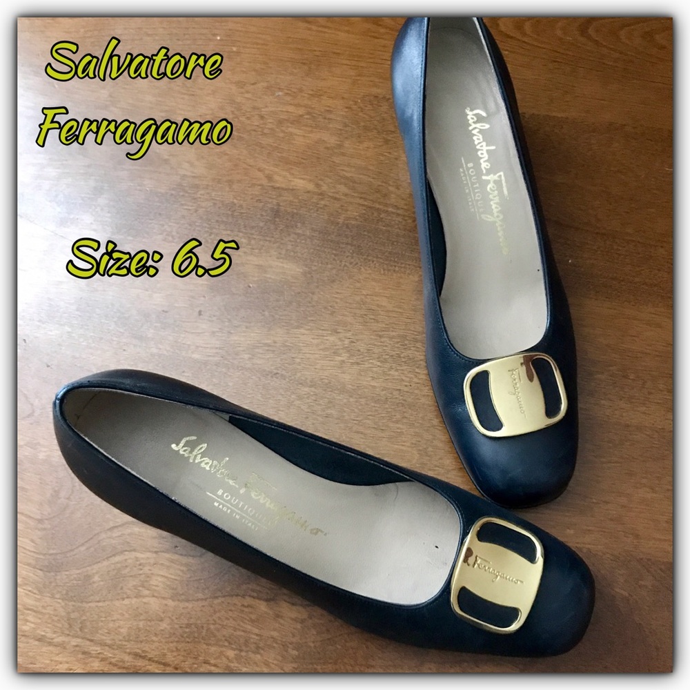 SALVATORE FERRAGAMO PUMPS - Picture 2 of 7