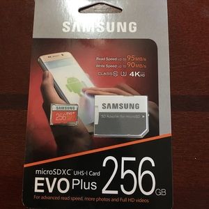 New Samsung 256 GB EVO + Class 10 Micro SDXC