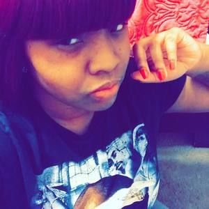 Meet your Posher, Jasmine