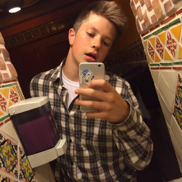 Meet your Posher, Jordan - Picture 1 of 1