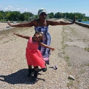 Meet your Posher, Agnes