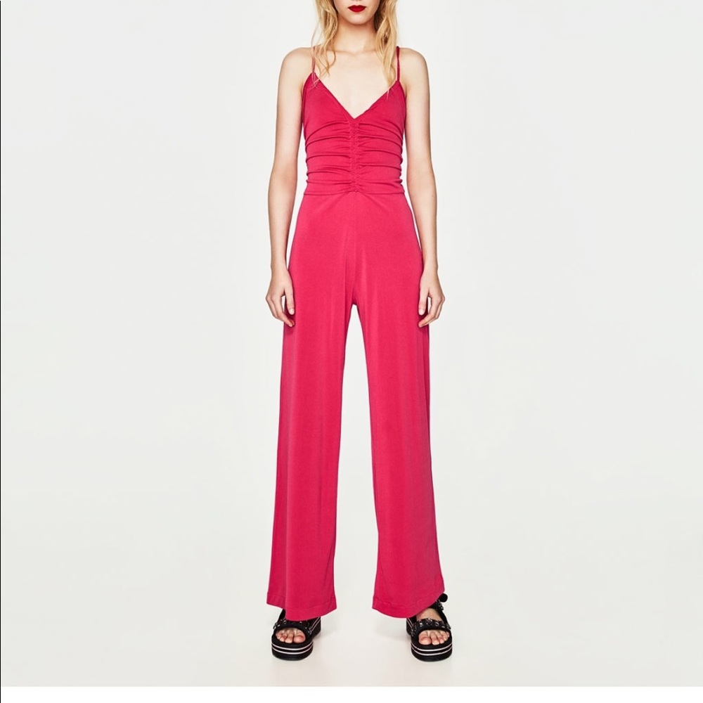 zara jumsuit. size S