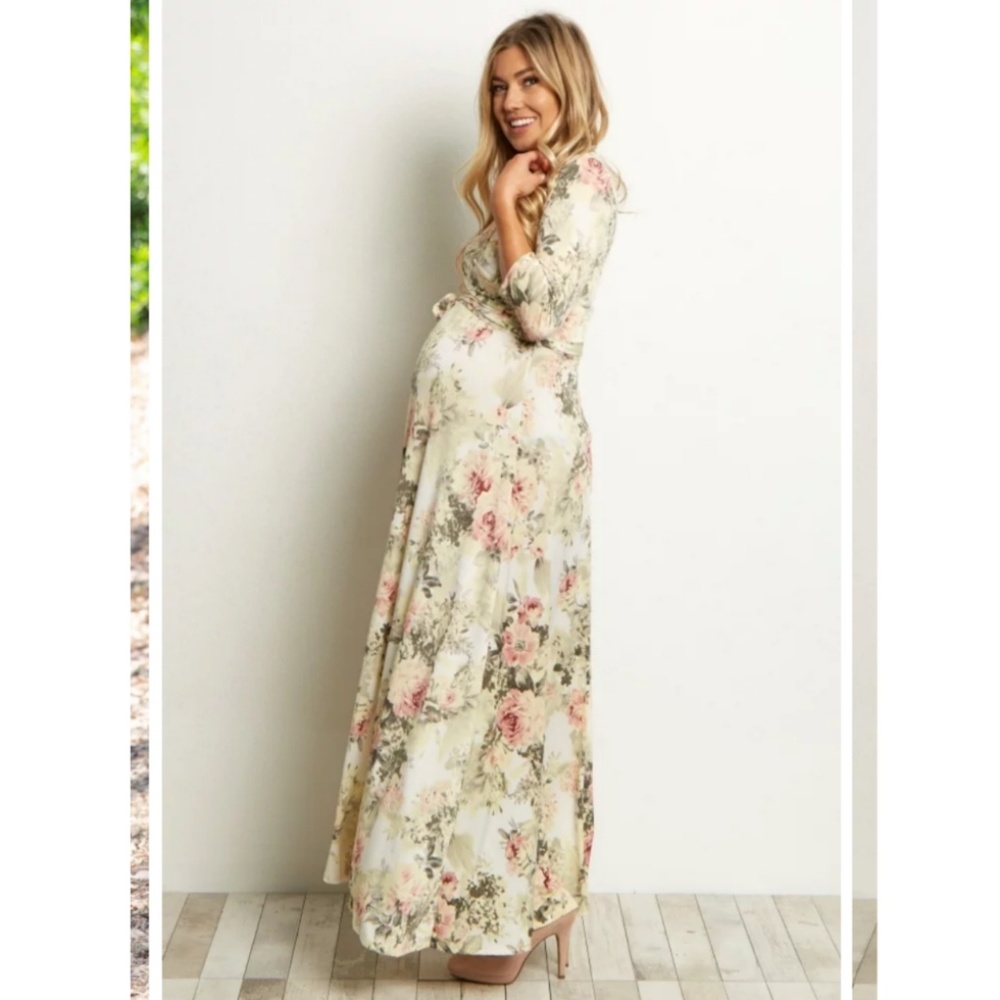 Floral maternity dress.