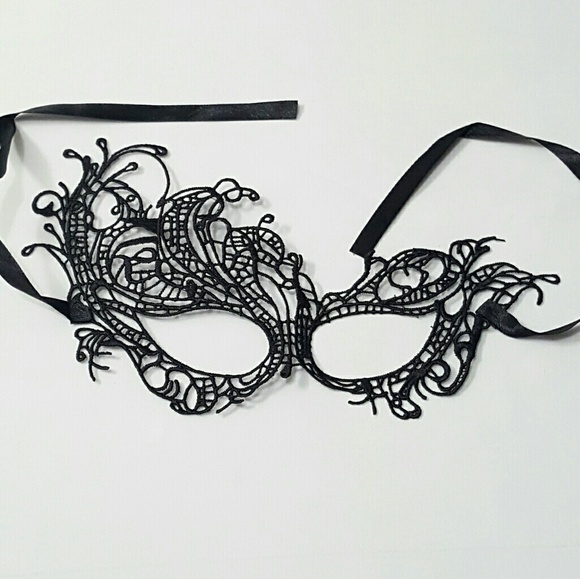 ⤵⤵#9 Masquerade Party Noir Black Soft Lace Mask - Picture 2 of 4