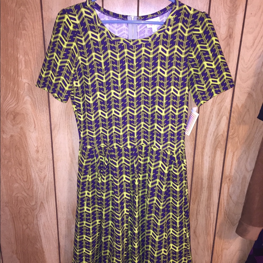 LuLaRoe Amelia Size Medium NWT Purple & Mustard
