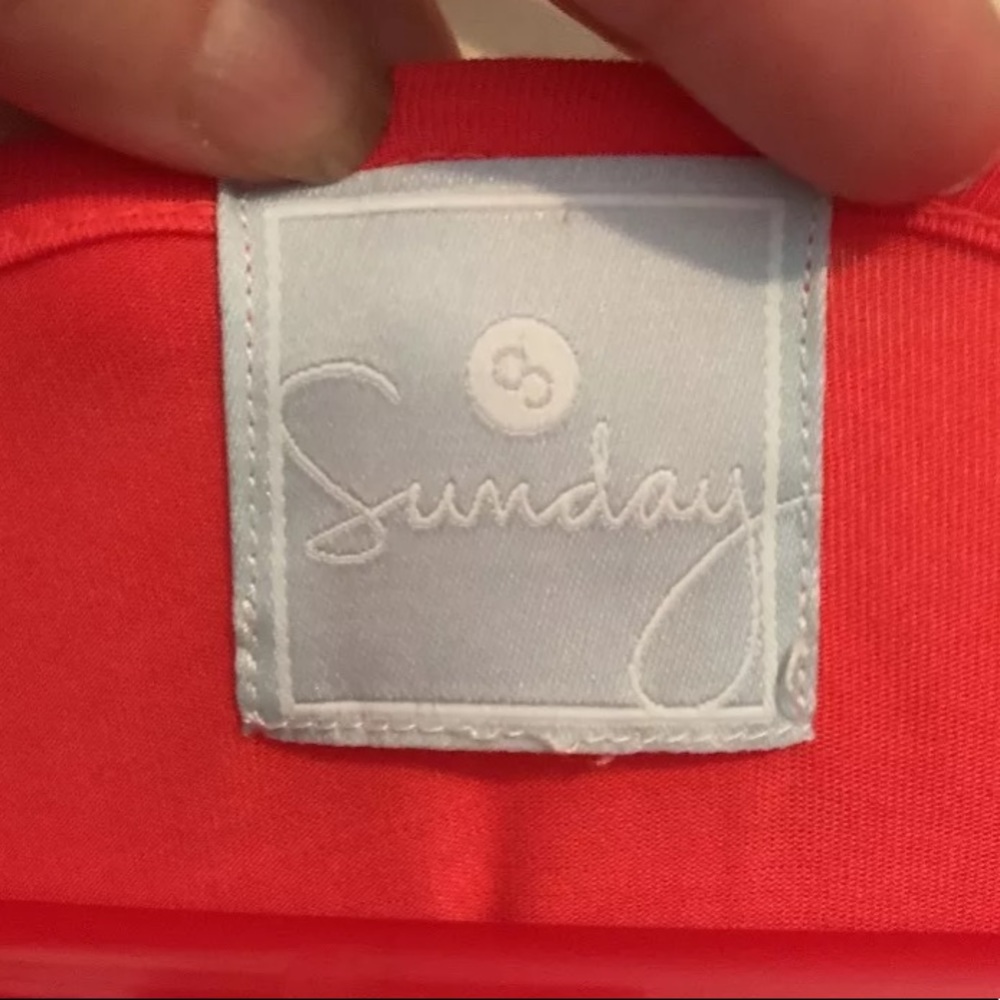 **SOLD***  Host Pick  Coral Ombre top - Picture 3 of 3