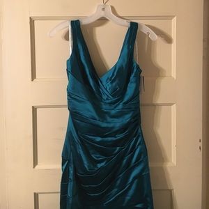 NWT David's Bridal Oasis sz. 6