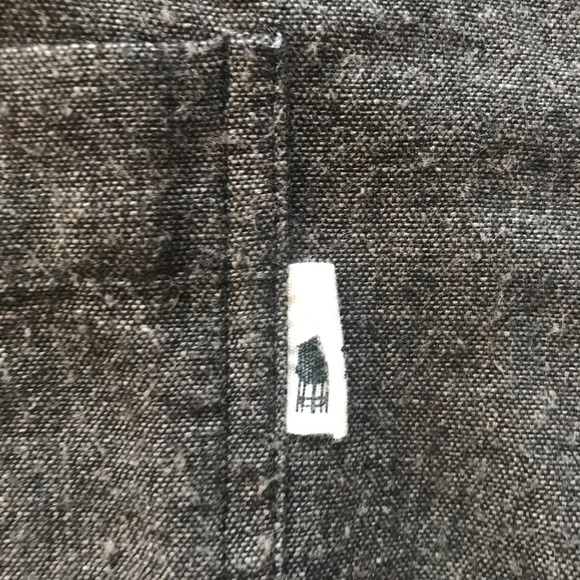 Brooklyn Industries Short-sleeve Button Down Shirt - Picture 3 of 3