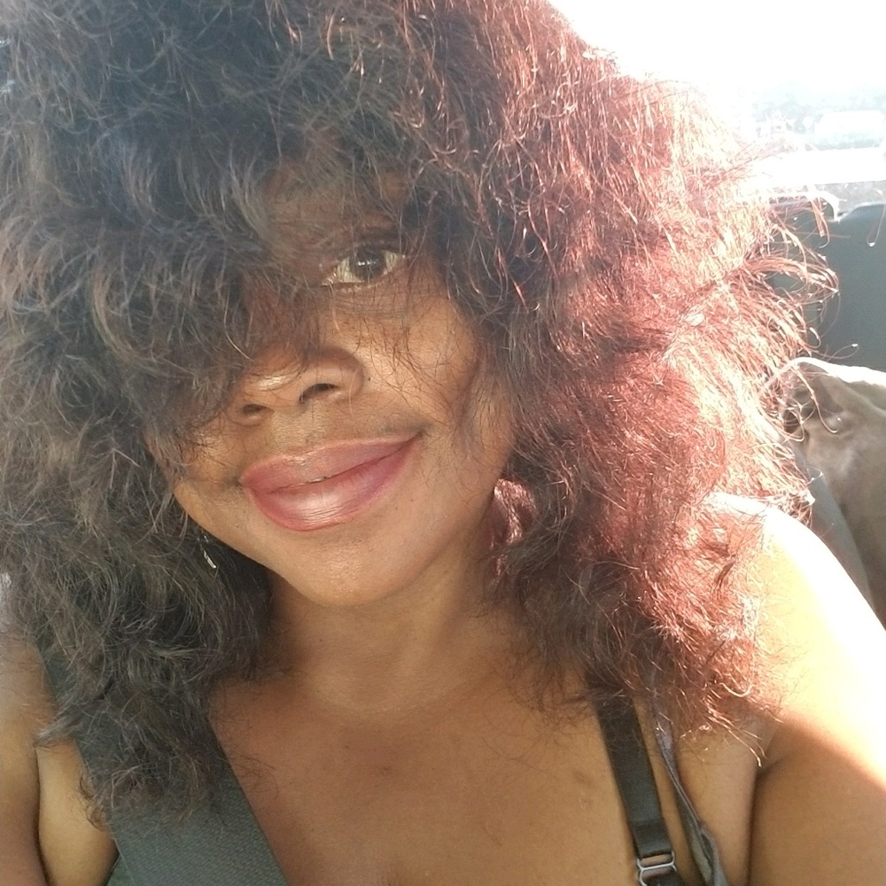 Meet your Posher, Yaniyah