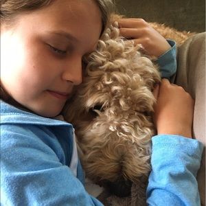 Meet your Posher, Holly