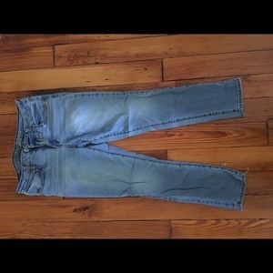 American Eagle Jeans Size 10 Short