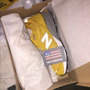 Mustard yellow new balance 990s
