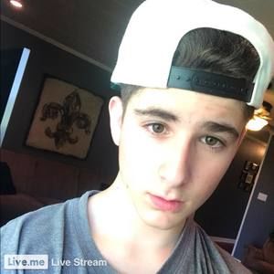 Meet your Posher, Xander