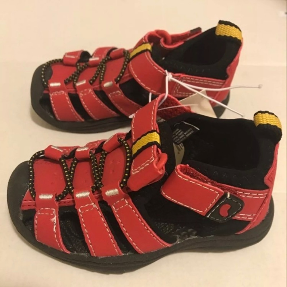 Jumping Beans Toddler Girl Water Shoes Size 5