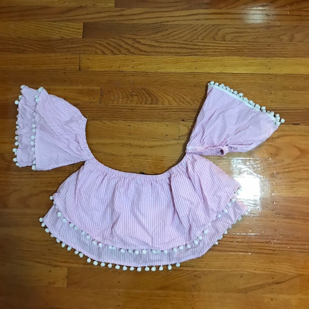 F21 - CROP TOP