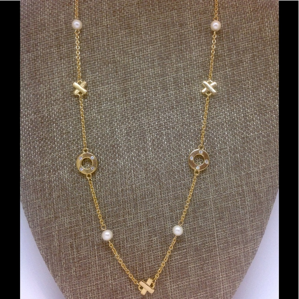 Lisner-Richelieu Classy Pearl & Charm Necklace