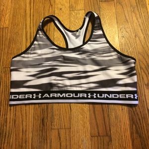 Women's sports bra