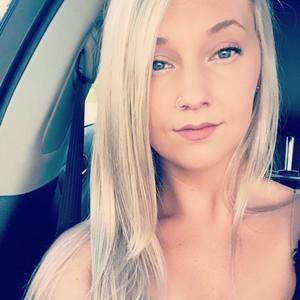 Meet your Posher, Kristina