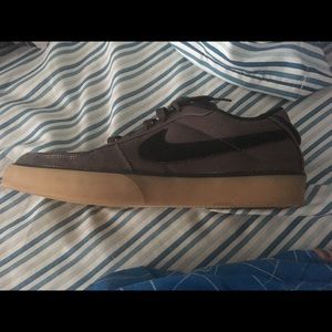 Nike solar soft skate shoes