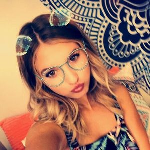 Meet your Posher, Brianna