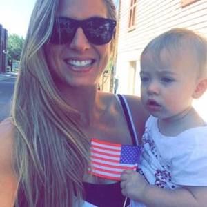 Meet your Posher, Jade