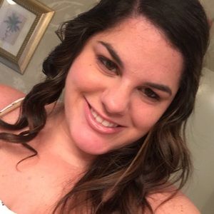 Meet your Posher, Gina