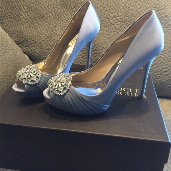 periwinkle shoes wedding