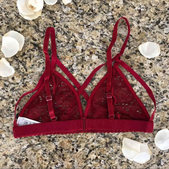 New! Fall 3PK Strappy Bralette (Olive, Red, Black) - Picture 4 of 5