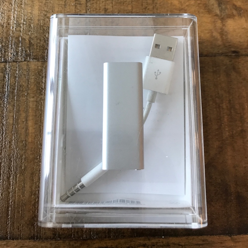 Silver IPod Shuffle