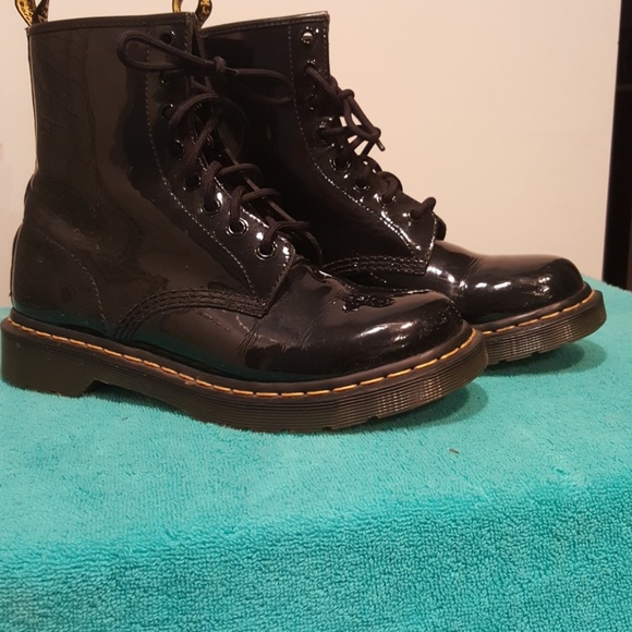 Dr. Martens Shoes - Dr Martens