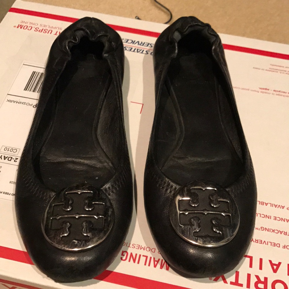 Tory Burch Reva Flats - Picture 1 of 3