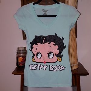 $5 ITEM Betty Boop Tee Shirt. MUST BUNDLE WITH OTHER ITEMS