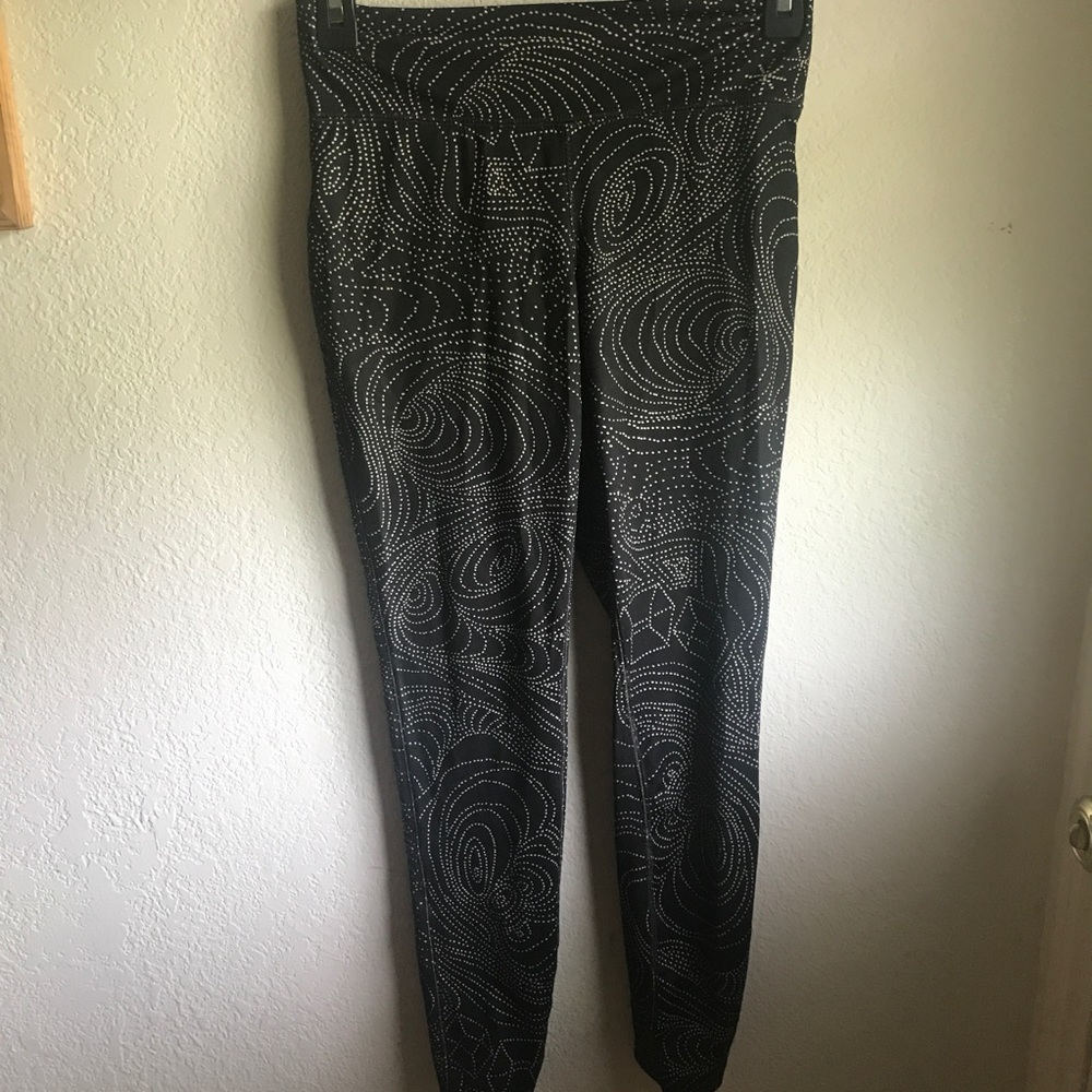 Black and White Star design Leggings