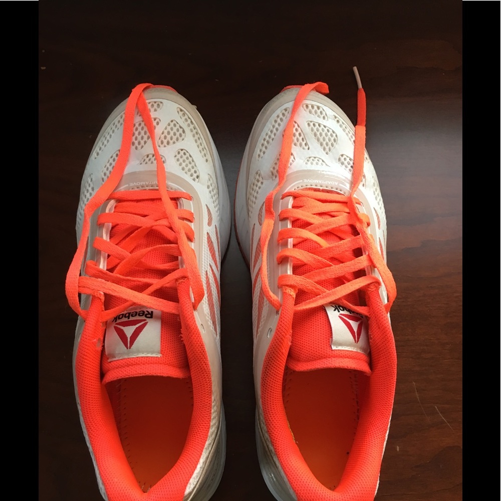 Reebok cardio ultra sneakers size 9