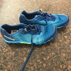 Reebok terrain sneakers