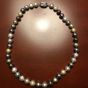 HONORA | Blue Pearl Necklace