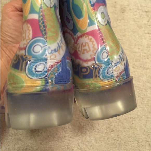 ☔️🌧☔️🌧☔️ Coach Rainboots ☔️🌧☔️🌧 - Picture 7 of 8