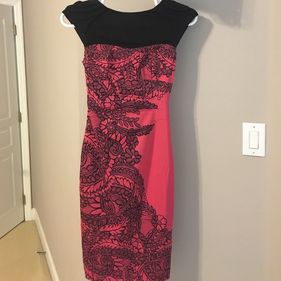 Karen Millen Dresses & Skirts - Karen Millen dress size 6