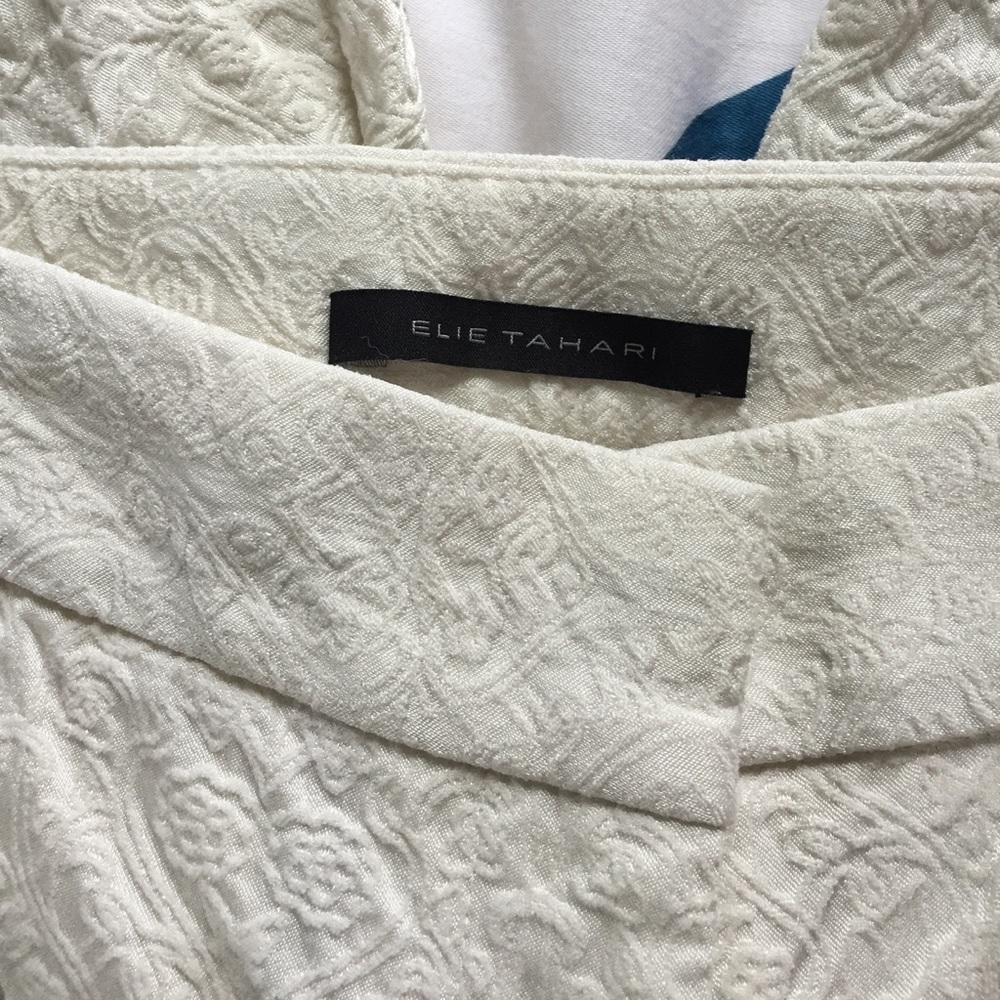 Elie Tahari bootcut paints