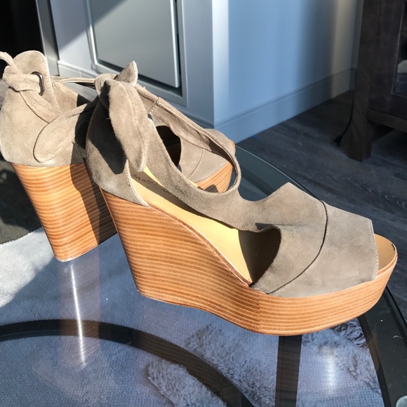 Platform wedges - Picture 4 of 4