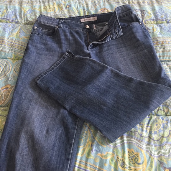 Capris - Picture 2 of 7