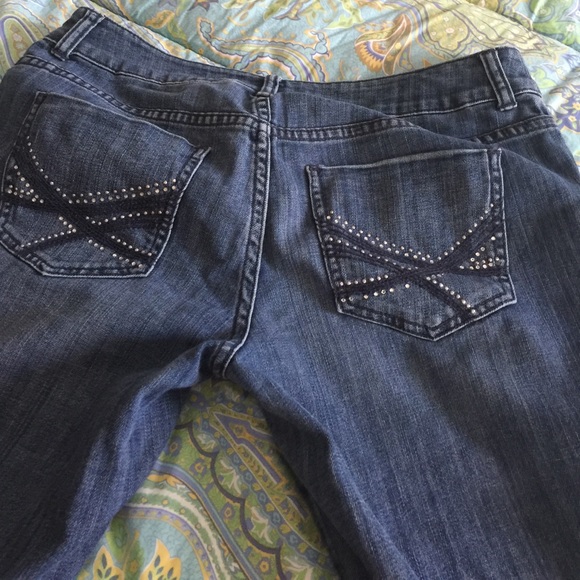 Capris - Picture 5 of 7