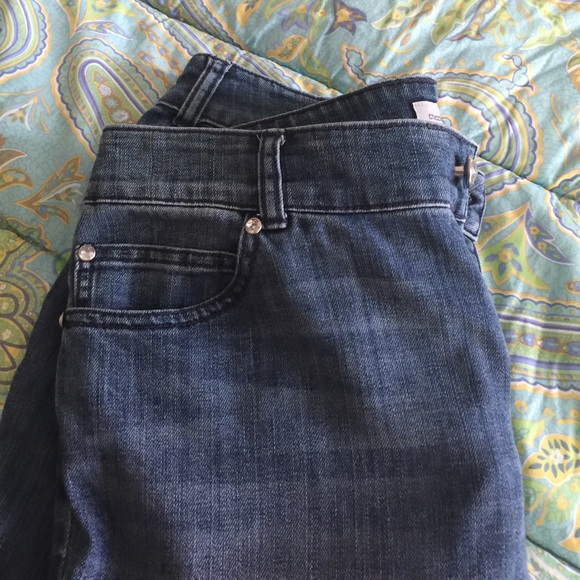 Capris - Picture 6 of 7