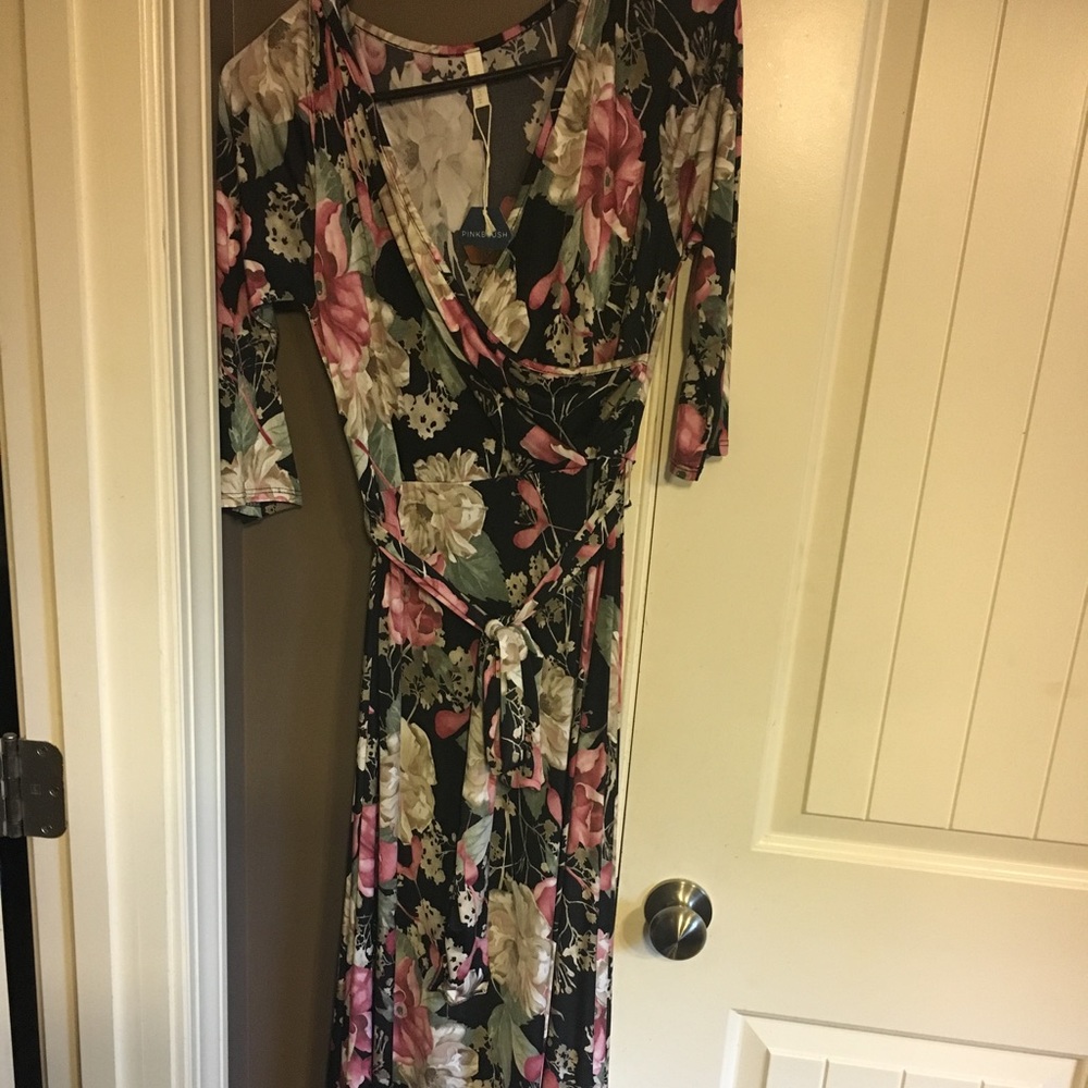 Beautiful maternity dress