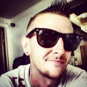 Meet your Posher, Christopher