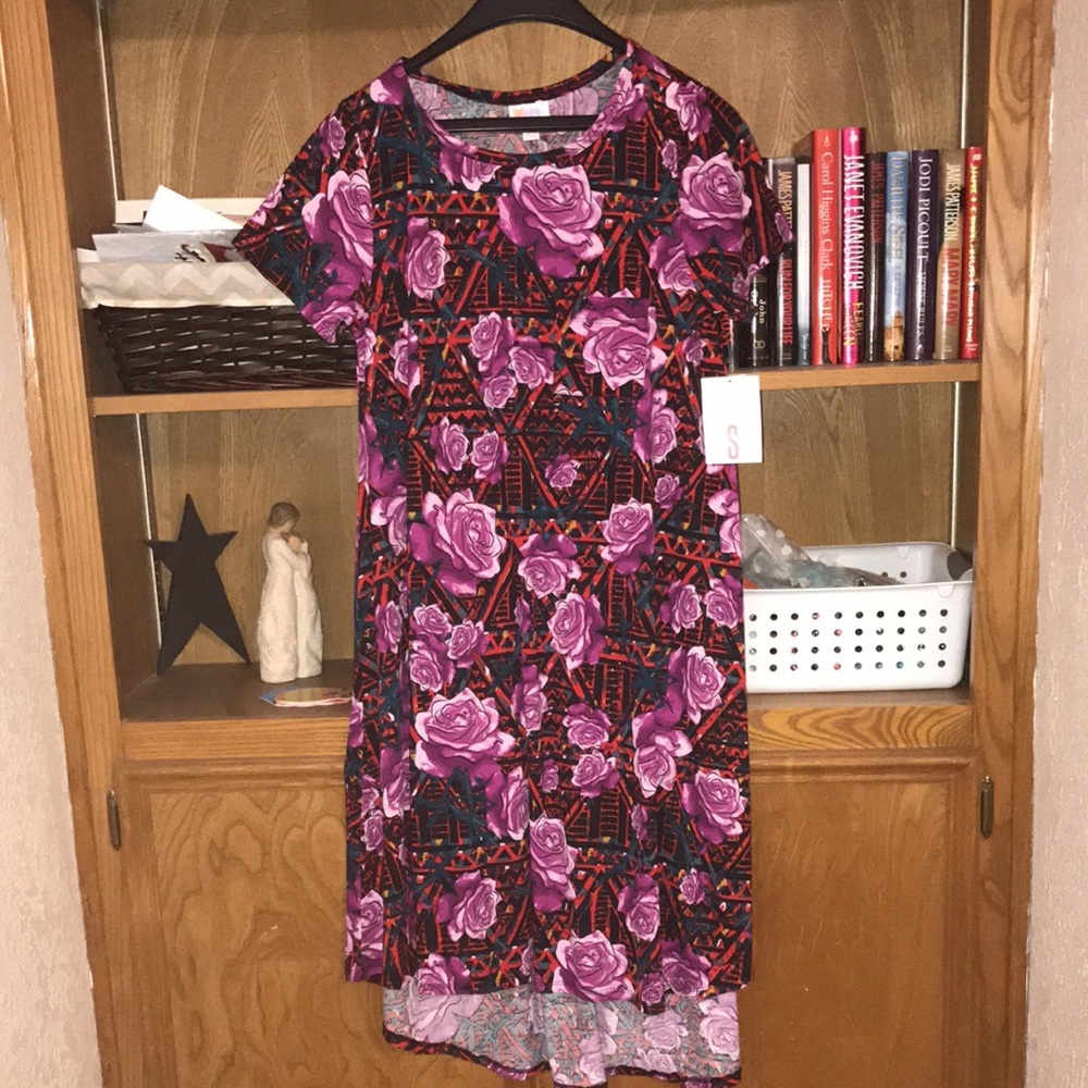 Lularoe small Carly